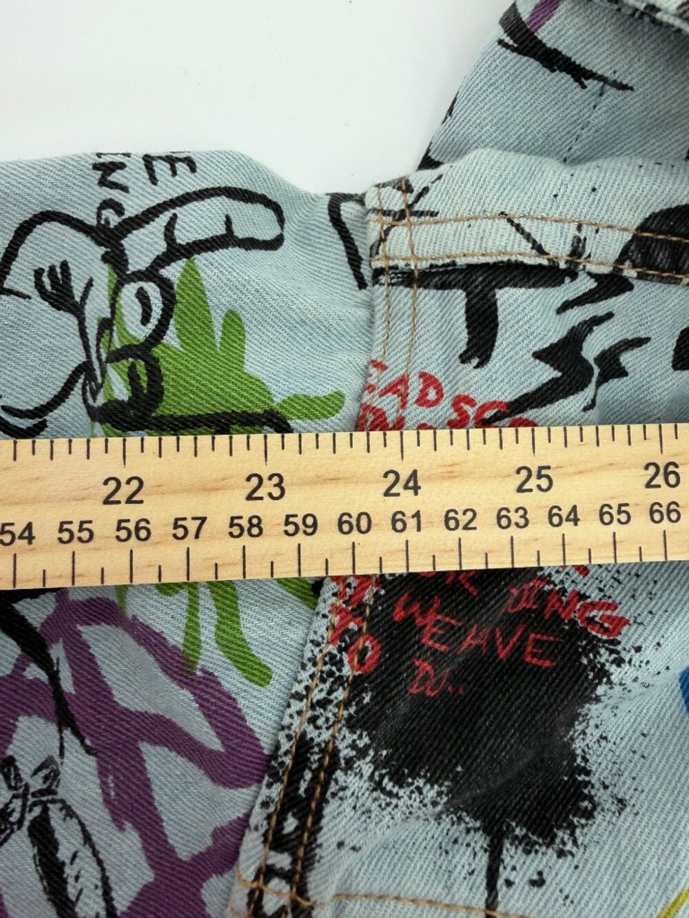 AKIRA Graffiti Print Cropped Denim Jacket Women's Large L EUC Punk Rock Streetwe - Picture 7 of 7